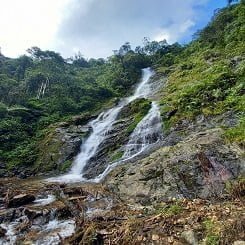 Catarata de los Monos Pampa Hermosa selva peruana Satipo Junin Peru